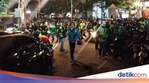 BeNtRoK OjOl pelayanan terbaik setelah meraih kemenangan spektakuler plus pengetahuan umum untuk pesta mewah image 1