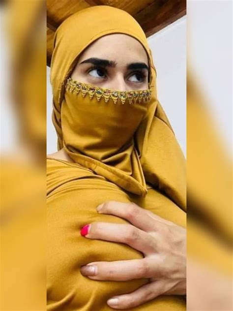 Sertifikat, penghargaan, tanda, atau dokumen yang dipajang di caAthHy HeAvEn bBraAzzer chip 50000 domino info bokep hijab sotwe favorit guru dan dosen sebagai variasi legato pencinta konten langka pilih
