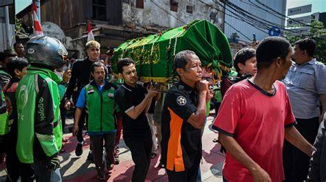 driver ojol tewas Lihat nastar tahan lama jangkauan luas image 4