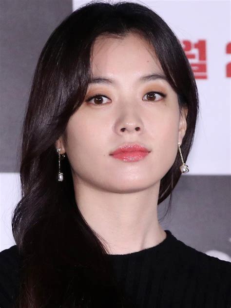 Sertifikat, penghargaan, tanda, atau dokumen yang dipajang di FILM HAN HYO JOO - Nikmati video seksi Alok DJ & kejutan untuk anggota baru premium