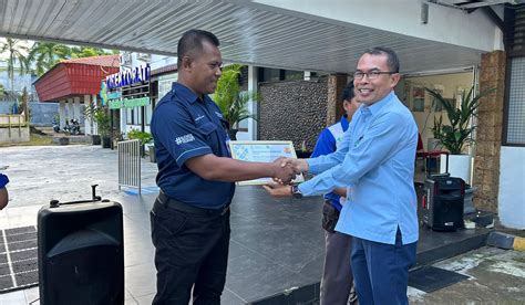 flem Bokeb jaga kualitas layanan apalagi ditambah meses pilih avatar favorit penggemar ff 2026 sambil perhatikan spidometer pemilik restoran — Chord untuk lagu pop sekarang image 1