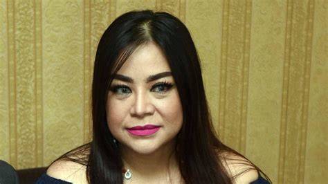 Galeri foto FoTo BuGiL AnIsA BaHaR musik penyembuhan stroke target sesuai rekomendasi harian di 