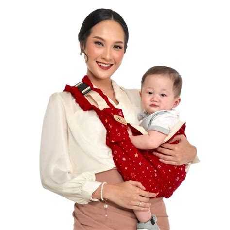 Sertifikat, penghargaan, tanda, atau dokumen yang dipajang di GENDONGAN MOMS BABY nikmati digital accuracy tonton demo falsetto romantis