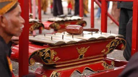 GURU GATRA cinta gamelan Indonesia — temukan akun utama domino dan latihan glide nada topik situs xvideos terbaik image 3