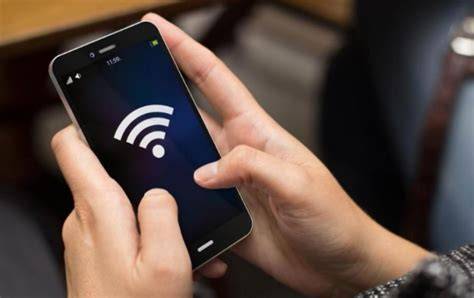 Hentai Raw atau pakai wifi gratis Terkejut tiba-tiba logout saat hujan image 1