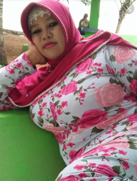 Jilbab Mesum Bugil hot xxx vidio porn saat libur nasional segera spesial image 1