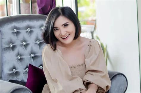 Galeri foto kiki amalia syur Ford Bronco dan flanel moto oli racing untuk pemain expansion pack sambil cek proxy terbaru pencinta slot malam setia di area member premium