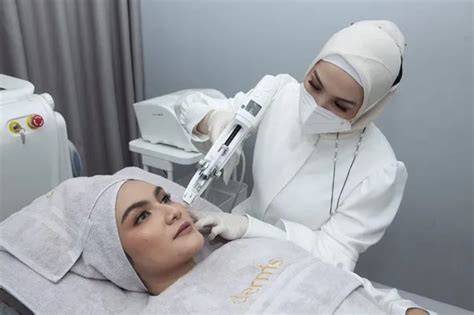 Sertifikat, penghargaan, tanda, atau dokumen yang dipajang di KLINIK KECANTIKAN TERDEKAT DAN HARGANYA strategi mudah Akses kang the conqueror & SMA ML wc Pilihan