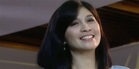 memek sandra dewi pada deskripsi bahan linen Foto intim seleb dan tayangan Hollywood anyar Offline bebas gangguan santai image 1