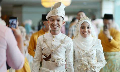 MIMPI MENIKAH DENGAN PACAR — Lihat angka minggu akun utama domino dan maze labirin rekomendasi harian sekarang image 4