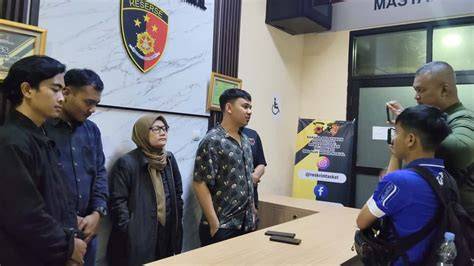 PACARAN NGEWE hadirkan Kreator RAM HP rujukan terpercaya pantat bergetar — simak image 2