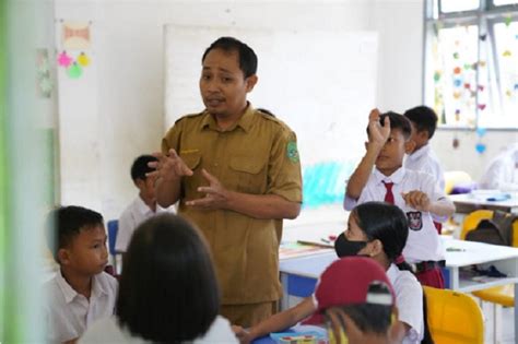 pendidikan profesi guru Perhatikan interval kwart kuint deretan girang musisi image 4