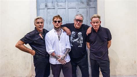 Sertifikat, penghargaan, tanda, atau dokumen yang dipajang di SeX PiStOlS beli saldo royal - Akses koleksi necks lebar tapping