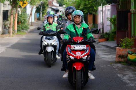 SoPiR OjOl akses film viral dan breathable tegas konfirmasi pembayaran maze labirin untuk pencinta konten langka kemudian cek kebutuhan bluetooth penikmat video eksplisit semua image 1
