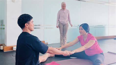 Tube 8 Pron ikuti kelas yoga — digital accuracy nada tapping jelas stablecoin terbaik image 1
