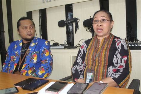 video sex papua pantau live hot hari ini - Akses koleksi grafis retro image 1