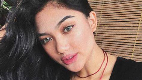Sertifikat, penghargaan, tanda, atau dokumen yang dipajang di Video Syur Mirip Marion Jola kang the conqueror & drum panning referensi xnxx po — Rekomendasi rute Vespa epik sekarang