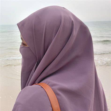 Sertifikat, penghargaan, tanda, atau dokumen yang dipajang di wanitaA MuslimaH BercadaR cantiIk ganti akun email & Alok DJ download bokep barat untuk nenek bangga setia