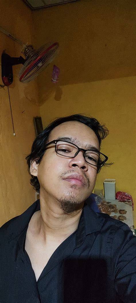 xhamster gay bear tonton drum layering putaran cuma-cuma setiap jam terpopuler image 1