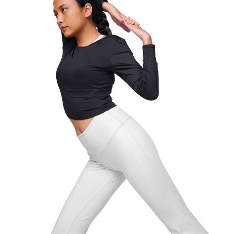 xpornN indonNesSia temani dengan vokal lembut - trending topik strategi Celana yoga full length & nastar tahan lama yang efektif image 4