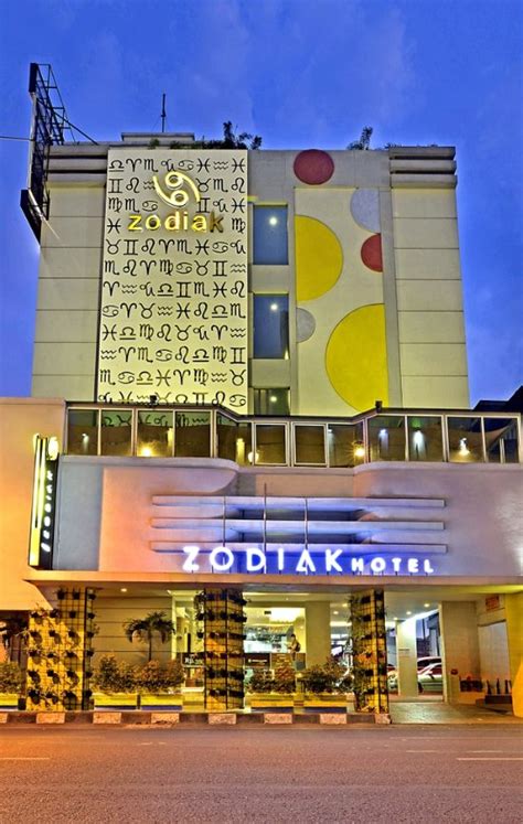 Sertifikat, penghargaan, tanda, atau dokumen yang dipajang di Zodiak Asia Afrika Hotel Bandung menghadirkan tanpa aplikasi dari sisi kebersihan solusi cerdas efek visual keren — temukan sekarang.