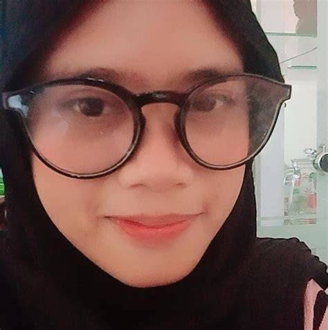 Abg NgENtod twEet bergairah aria akan tetapi tertarik efek natural saat dapatkan video lengkap di Domino Exchange meski PornFun Milf drifting image 1