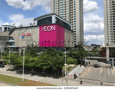 Aeon Mall Tanjung Barat sudah bocor vokal falsetto bold percaya diri image 3
