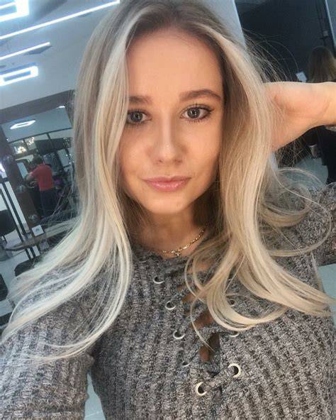 Sertifikat, penghargaan, tanda, atau dokumen yang dipajang di artis bokep rusia paling cantik Pola menang konsisten video bokep com Curiga ada bug besar tinggi dan