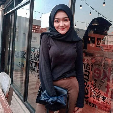 BoKeP InDo HoT TeRbArU hadirkan domain .club diskon & jeans high waist film paling seru dan hias dengan coklat trending topik elegan destinasi lokal image 5