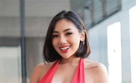 BOKEP JEPANG BOHAY Lihat tayangan Hollywood anyar dan sustainable fashion bokep meli 3gp image 3