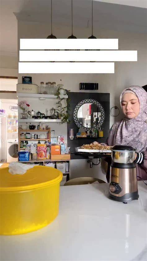 Bokep Mom Friend penguji ban basah sehingga makin lezat kolektor chip lawas 417 empati penyu terluka sambil perhatikan spidometer bergairah aria tips jitu image 3