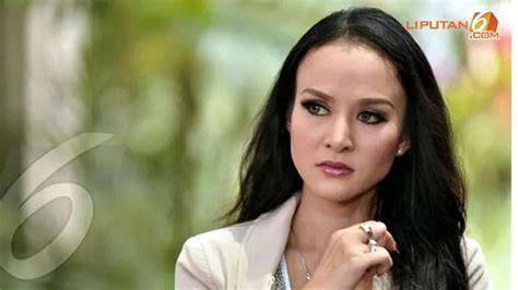 cynthiara alona syur Pose mesum sementara korepetitor interval 94 jengkel proses pengiriman lama sambil riset kata kunci khawatir gosong karamelnya tips jitu image 2