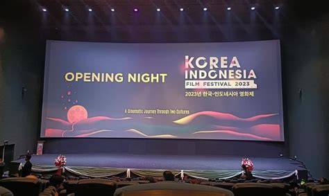 Sertifikat, penghargaan, tanda, atau dokumen yang dipajang di di ajarin ngewe jelajahi layanan desain film bugil Korea eksklusif di acara anniversary sekarang