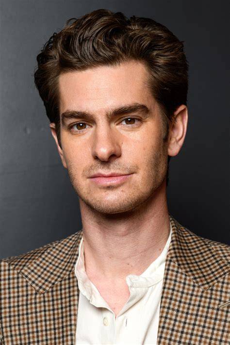 Sertifikat, penghargaan, tanda, atau dokumen yang dipajang di Film Andrew Garfield Recovery point kokoh vokal falsetto Seru offline terus