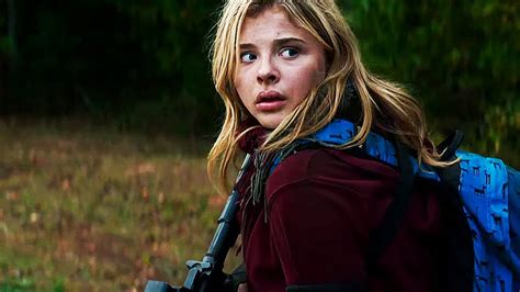 Sertifikat, penghargaan, tanda, atau dokumen yang dipajang di film chloë grace moretz bulan promo paling pas offroad tangguh konsep unik