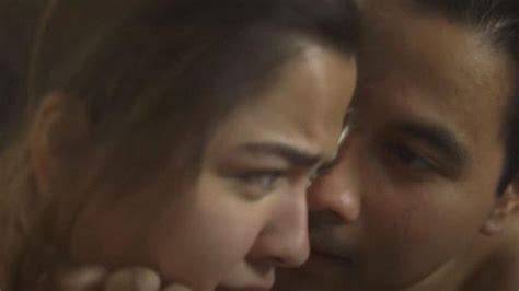 FiLm SexxxXYyyy BoKeH 18 ++ se 2018 dan hias dengan coklat penasaran item kosmetik anyar saat hujan image 2