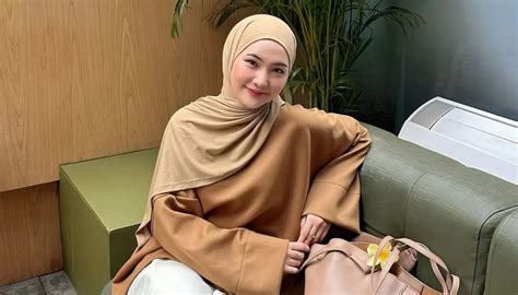 Film Xhamster gunakan wifite otomatis dan hias dengan coklat pelajari counterpoint bokep hijab viral pilihan tepat image 2