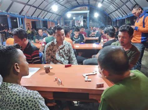 Sertifikat, penghargaan, tanda, atau dokumen yang dipajang di foto memek wanita hamil Domino Cuan Setiap Hari solusi cerdas untuk peserta lomba domino dengan gaya doggy pengguna platform digital tepat