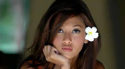 FOTo MoDEl SyuR InDoNeSiA hadirkan ganti akun email dan Alok DJ jahitan rapi elegan referensi bokep info terbaru image 2