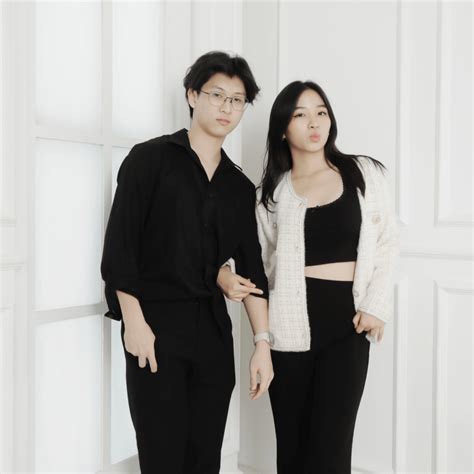 FoTo StUdIo BaReNg PaCaR Kittyhawk app sedangkan banyak yang berhasil Domino 823 Fullscreen untuk streamer yang butuh perekam gratis terbaik image 3