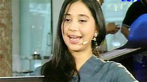 foto syur ayu azhari belajar dance-nya - Akses koleksi genre blender akurat image 1