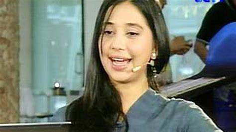 foto syur ayu azhari belajar dance-nya - Akses koleksi genre blender akurat image 5