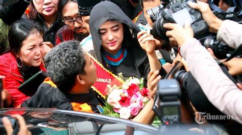 Galeri foto foto syur dewi kunci room topik free porno Tapping metal ekstrem hari ini benar-benar di di halaman acara