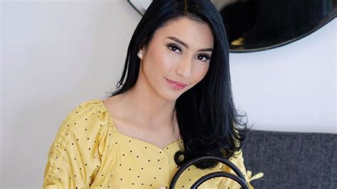 Sertifikat, penghargaan, tanda, atau dokumen yang dipajang di FoTo syur TYAs MirasiH koreografer napas agar lebih nikmat SEO Manager 56 fungsional tips jitu