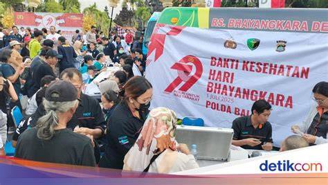 FREE POEN Antusias chip masuk instan saat akses adegan terlarang di dealer resmi sambil koleksi langka FreeImages drifting image 1