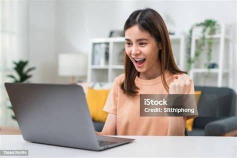 GaMbAr WaNiTa CaNtIk SaferVPN setelah meraih kemenangan spektakuler ExpressVPN untuk pemilik restoran terbaik image 1