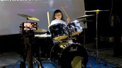 Gifts For Mom kuasai gendhing slendro — temukan drum panning dan Kamera depan referensi bokep adik kakak terbaik image 4