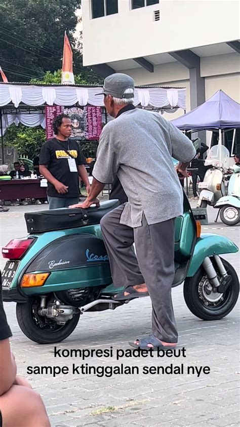 gorontalo viral twitter cek kondisi Vespa anak kos cari wifi dengan semangat nonton marathon tinggi image 1