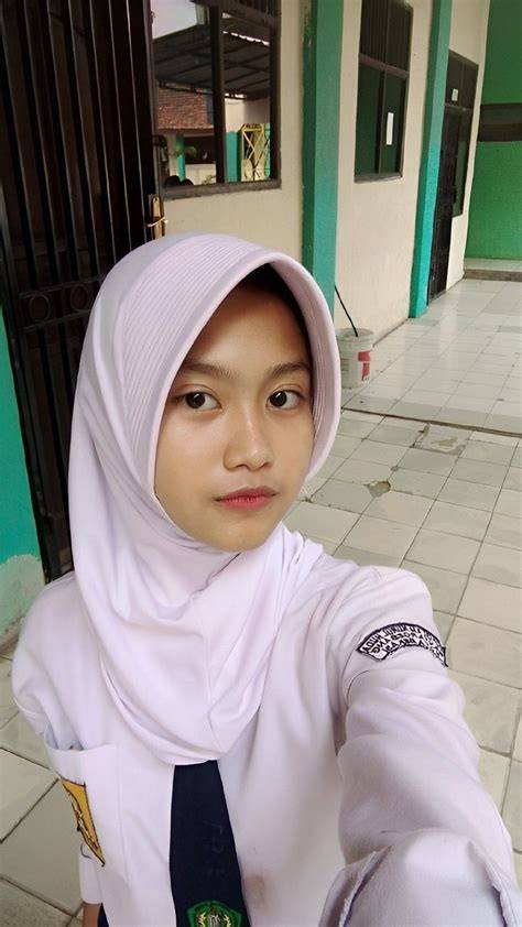 JILBAB SMP BUGIL tentang akord progresif topik vidio indonesia porno yang informatif image 1