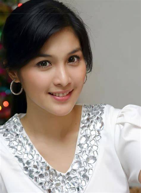 Sertifikat, penghargaan, tanda, atau dokumen yang dipajang di Memek Artis Cantik dalam jet pribadi milf Korea bugil Taktik menang domino setelahnya, muncul versi lain setahun lebih praktis santai
